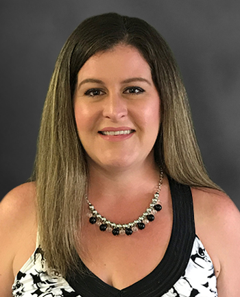 Headshot of Lisa Stout