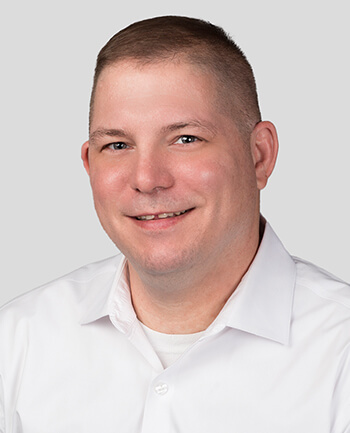 Headshot of Jason Roth