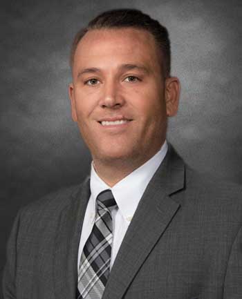 Headshot of Mark Benedict