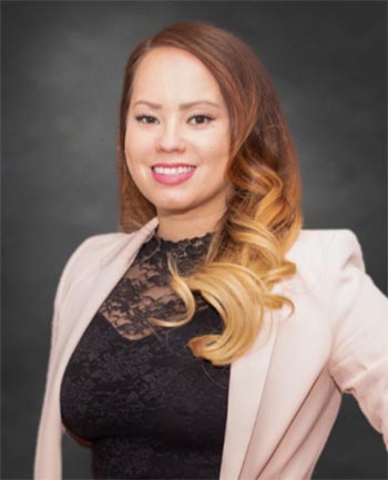 Headshot of Crystal Hong