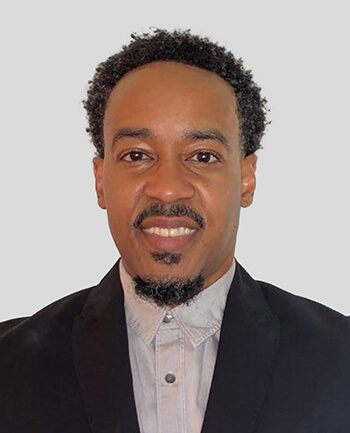 Headshot of Dennis Herman