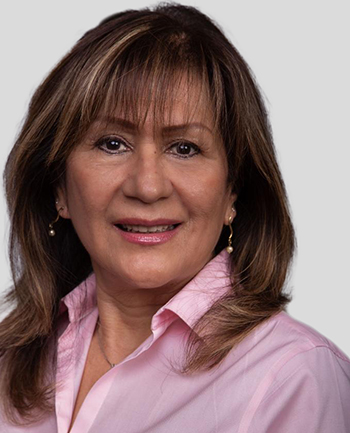 Headshot of Cecilia Soriano