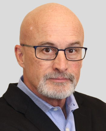 Headshot of Gale Grant