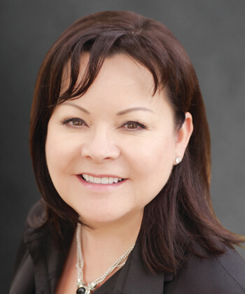 Headshot of Darlene Espinoza