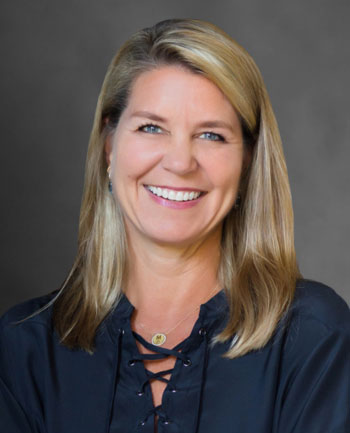 Headshot of Marney Solle