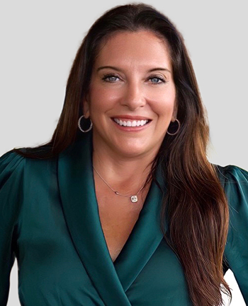 Headshot of Meg Robb