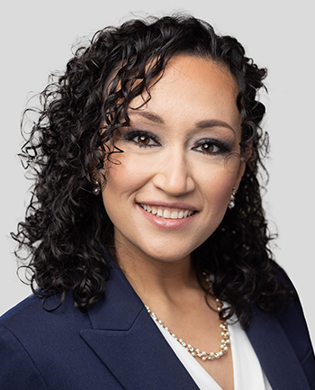 Headshot of Beatriz Villalobos