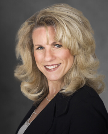 Headshot of Kathy Vasel