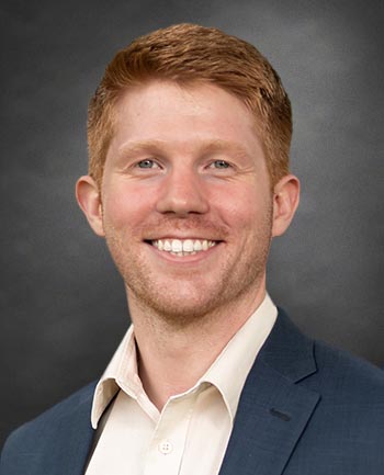 Headshot of Andrew Buxton