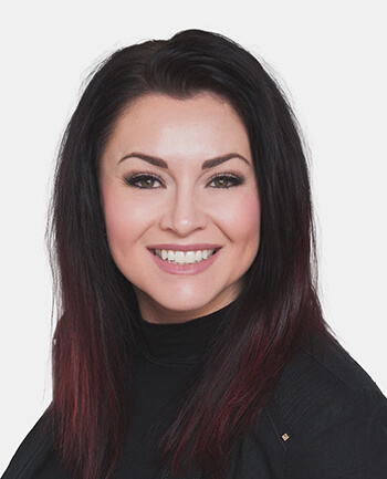 Headshot of Kamber Kelly