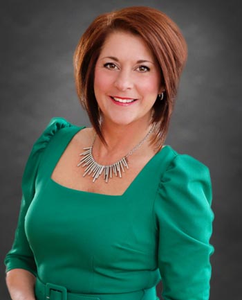 Headshot of Kris Rausch