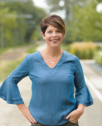 Headshot of Jan Fitzer