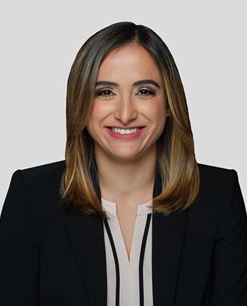 Headshot of Emi Alexandri