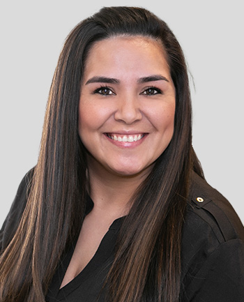 Headshot of Carmelita Carder